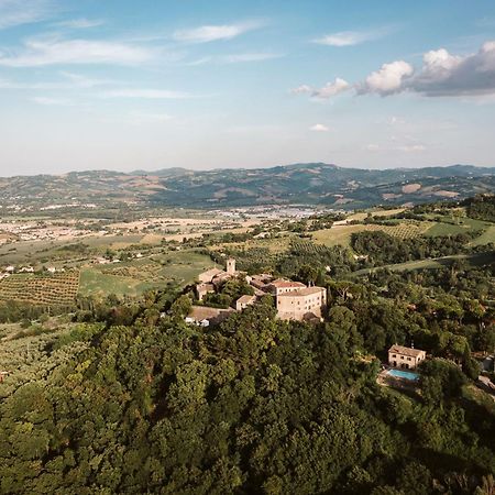Palazzo Viviani Castello Di Montegridolfo Hotel Luaran gambar