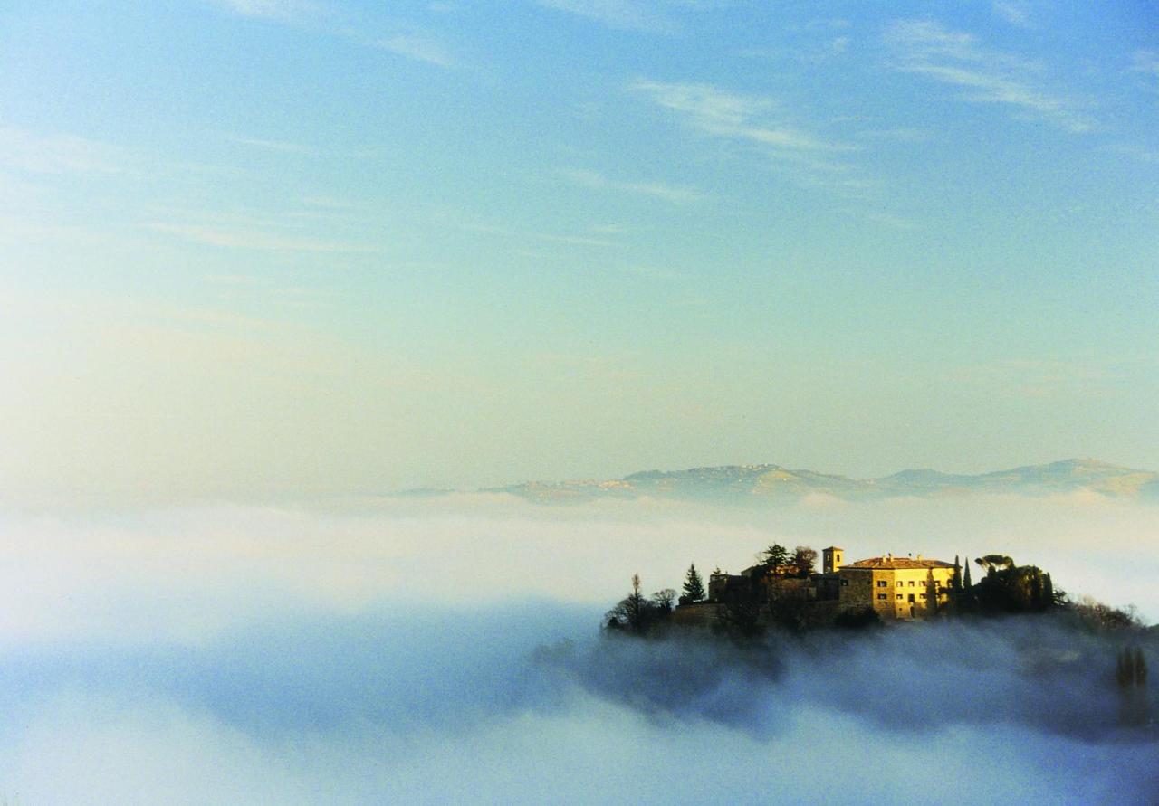 Palazzo Viviani Castello Di Montegridolfo Hotel Luaran gambar